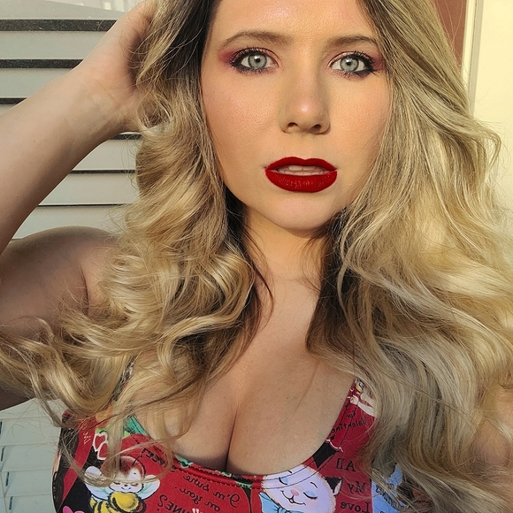 Meet your Posher, Destiny - Picture 1 of 1